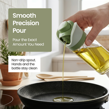 DWËLLZA KITCHEN Olive Oil Dispenser for Kitchen 2-in-1 Pour and Spray | 11.5 oz / 340 ml | Glass Olive Oil Sprayer for Cooking, Airfryer, Salad & BBQ | Set of 2 Bottles, Green
