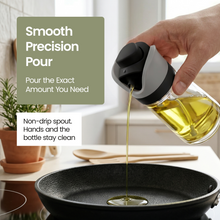 DWËLLZA KITCHEN Olive Oil Dispenser for Kitchen 2-in-1 Pour and Spray | 7.7 oz / 230 ml | Glass Olive Oil Sprayer for Cooking, Airfryer, Salad & BBQ | Set of 2 Bottles, Black